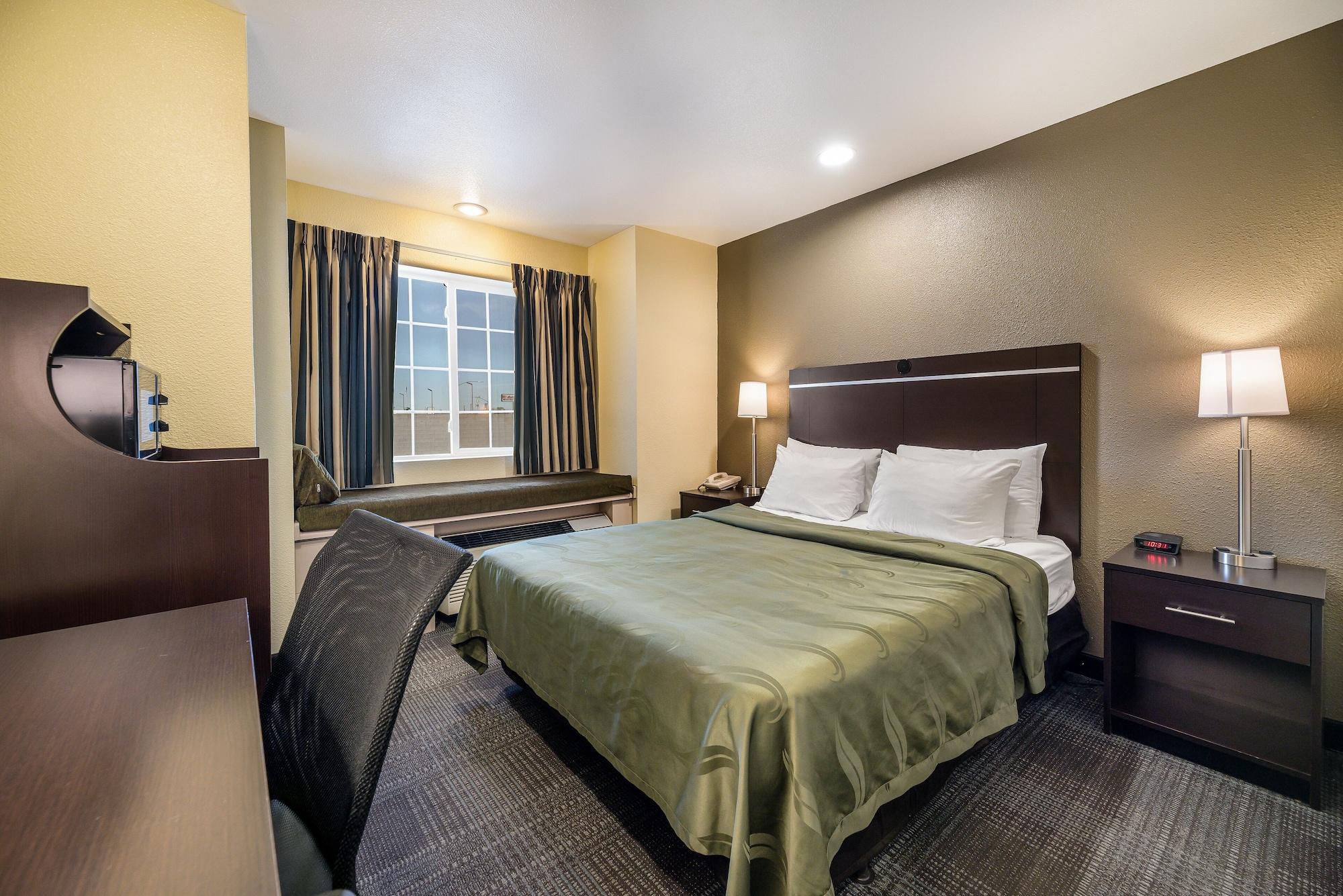 Quality Inn & Suites Near Nas Fallon Eksteriør bilde