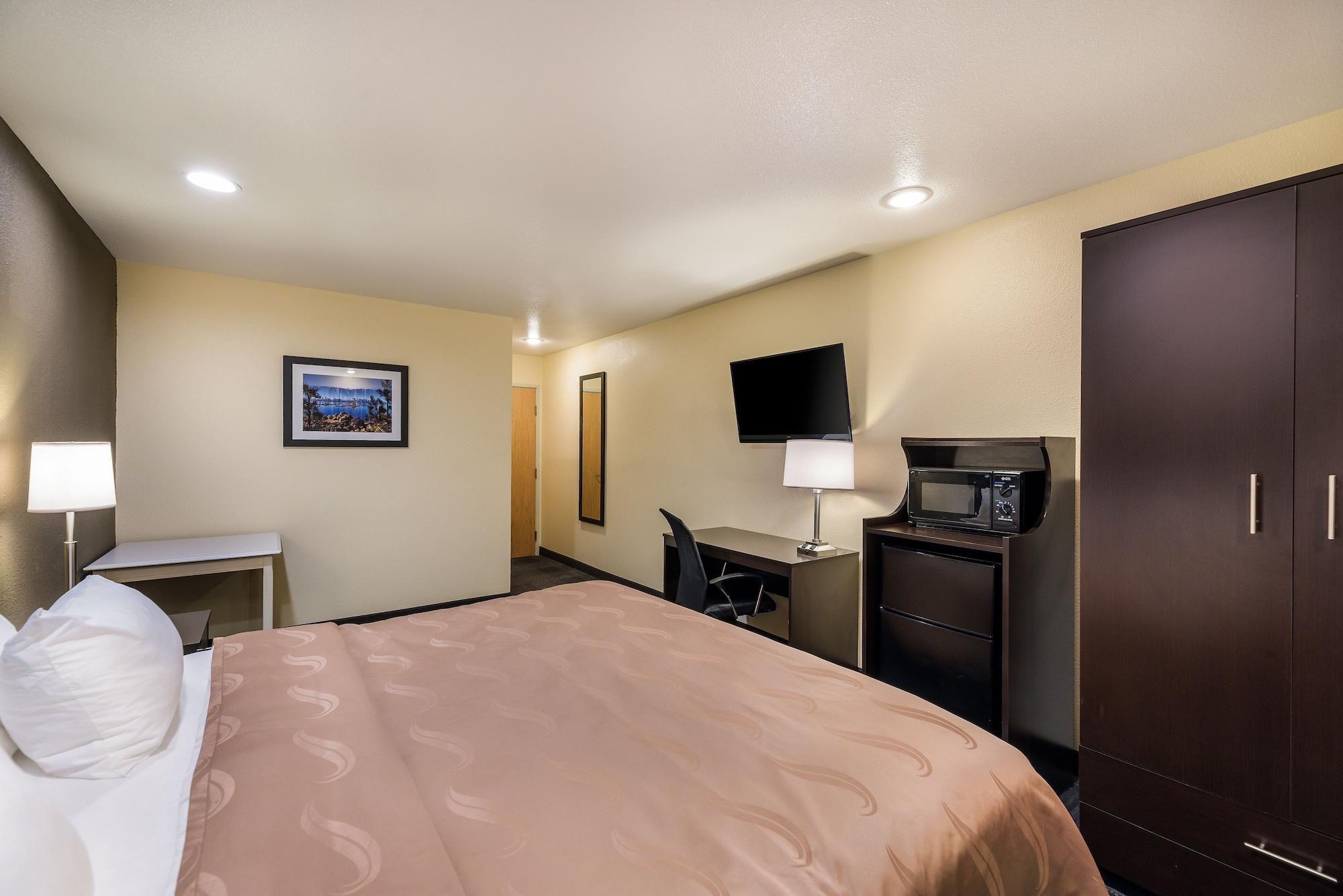 Quality Inn & Suites Near Nas Fallon Eksteriør bilde