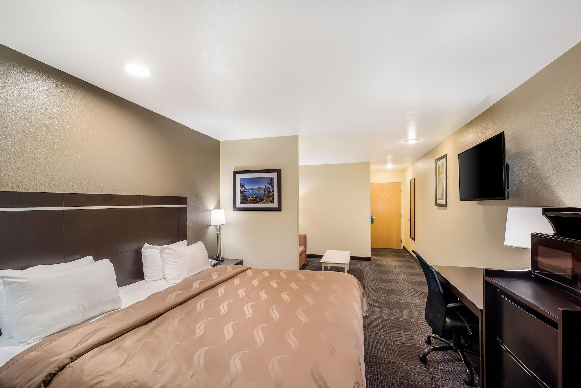 Quality Inn & Suites Near Nas Fallon Eksteriør bilde