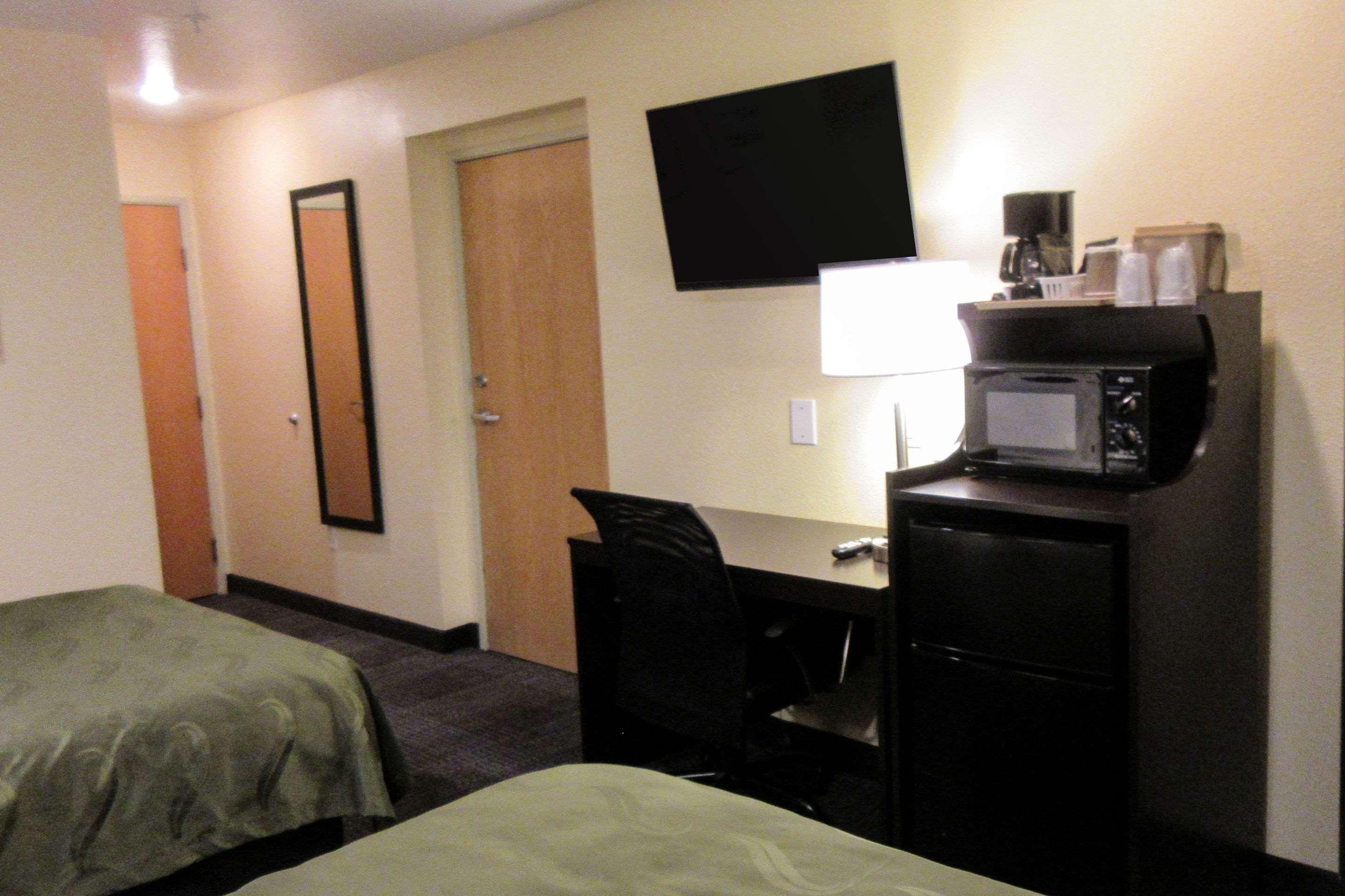 Quality Inn & Suites Near Nas Fallon Eksteriør bilde