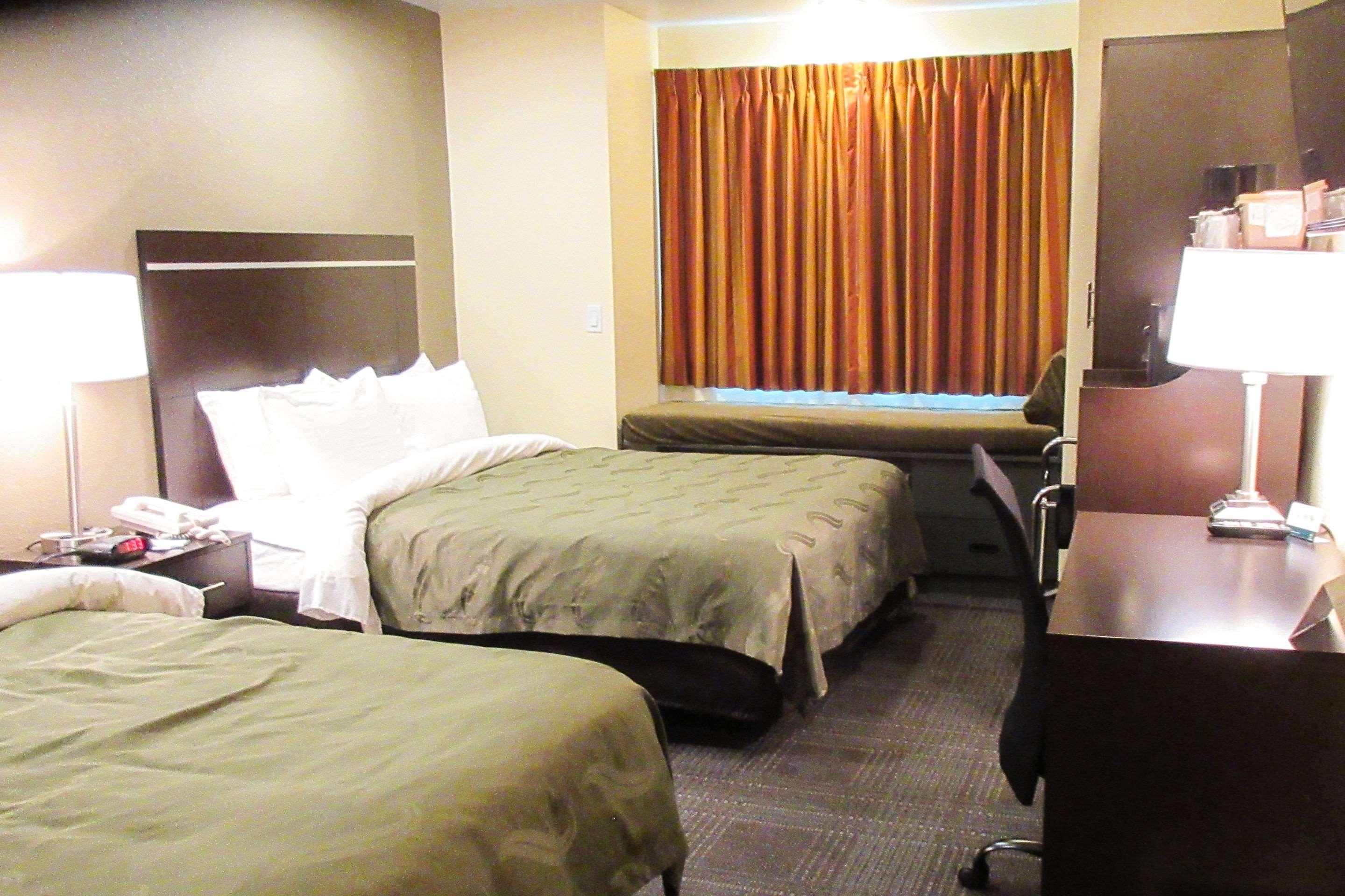 Quality Inn & Suites Near Nas Fallon Eksteriør bilde