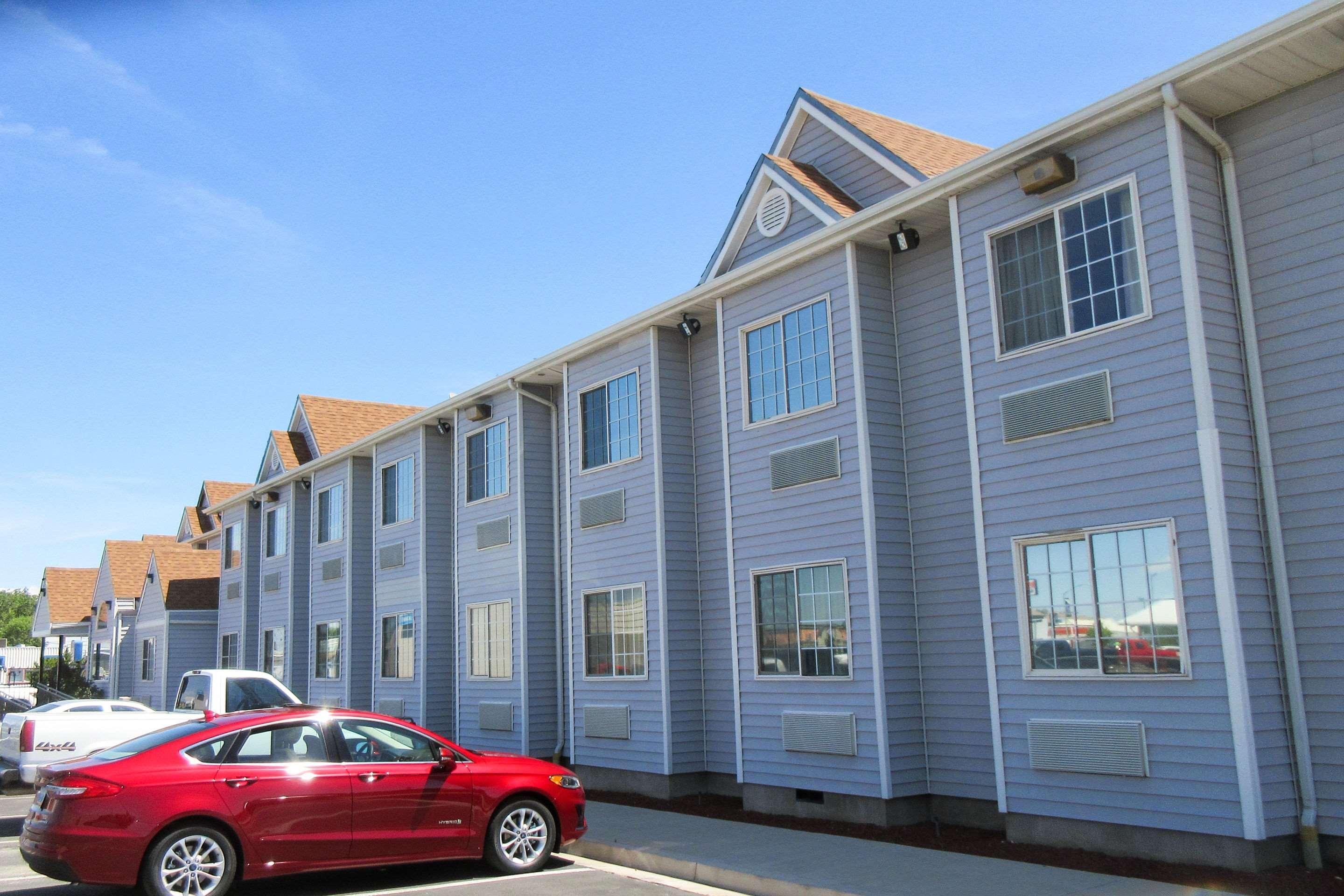 Quality Inn & Suites Near Nas Fallon Eksteriør bilde