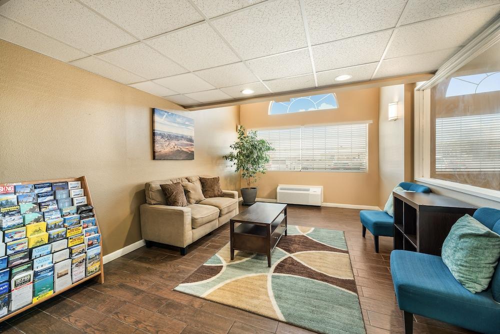 Quality Inn & Suites Near Nas Fallon Eksteriør bilde