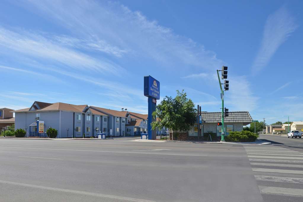 Quality Inn & Suites Near Nas Fallon Eksteriør bilde