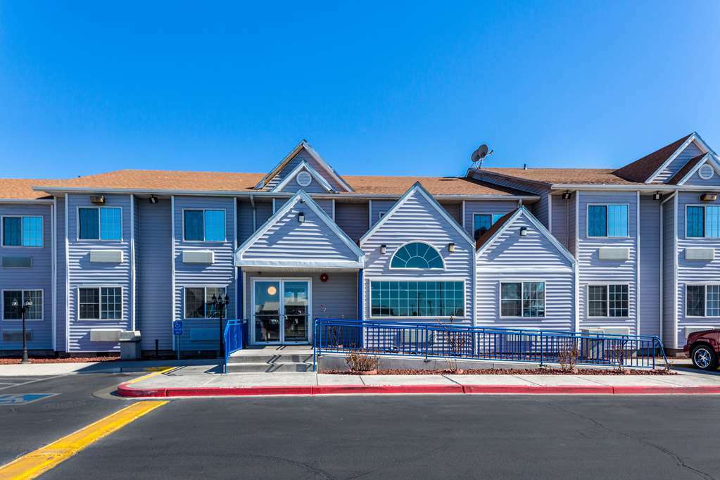 Quality Inn & Suites Near Nas Fallon Eksteriør bilde