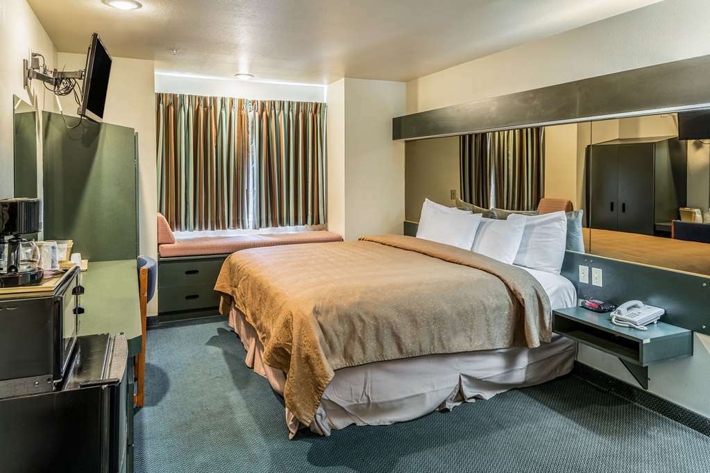 Quality Inn & Suites Near Nas Fallon Rom bilde